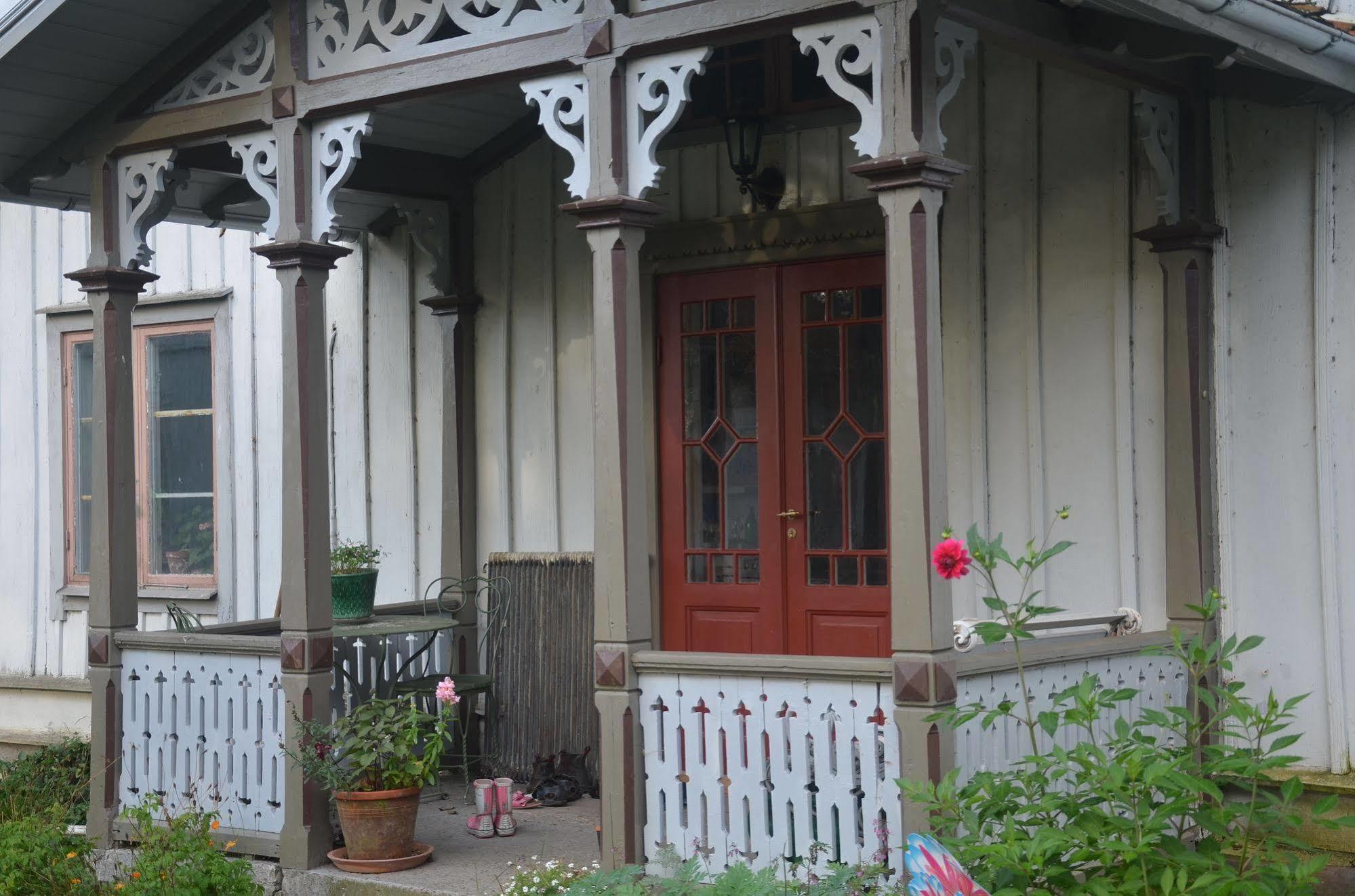 Naestegarden Bed & Breakfast Satuna Exterior photo